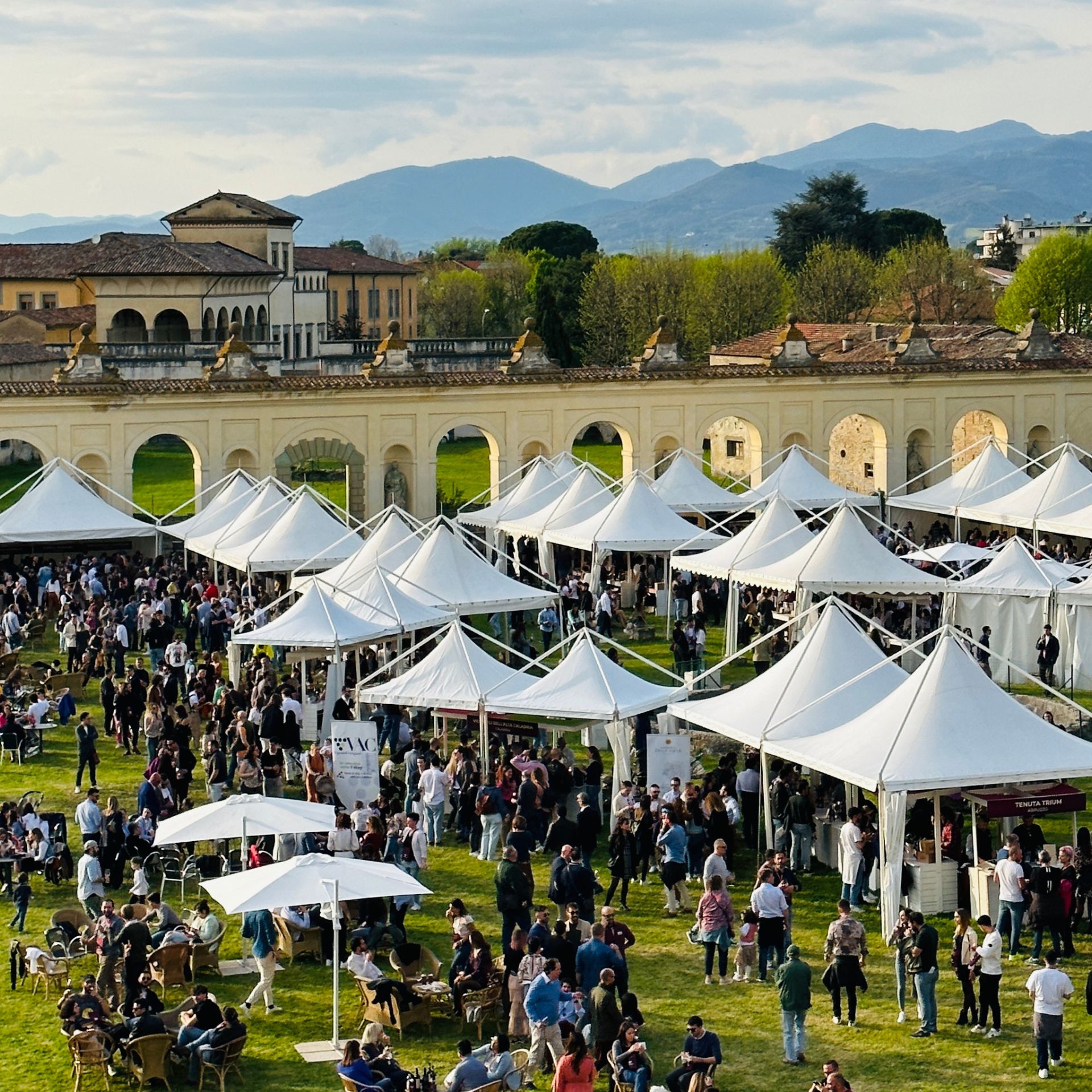 Only Wine Festival – Giornata conclusiva del Salone dei Giovani Produttori e delle Piccole Cantine a Palazzo Vitelli di Città di Castello