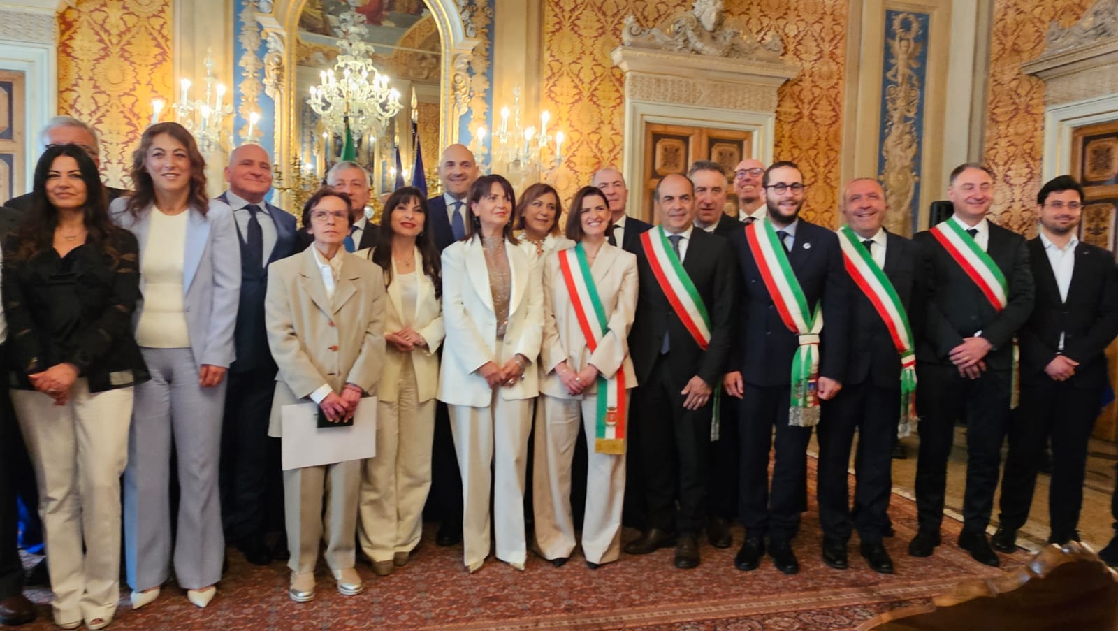 Festa del Lavoro 2025: 14 lavoratori umbri insigniti della “Stella al Merito”