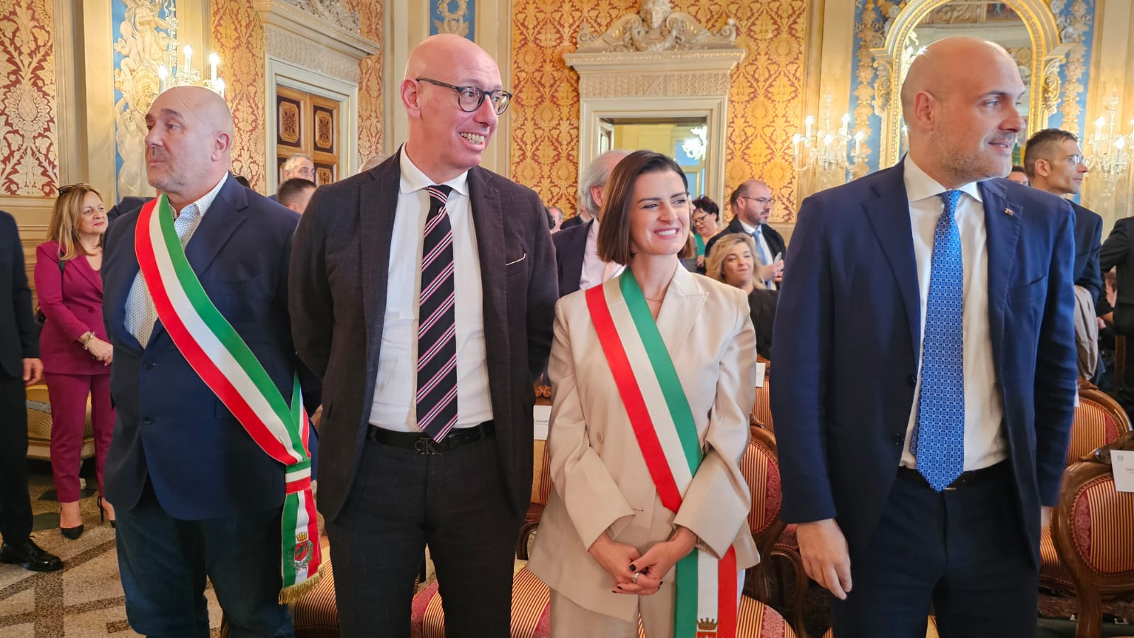 Un momento della cerimonia di consegna della 