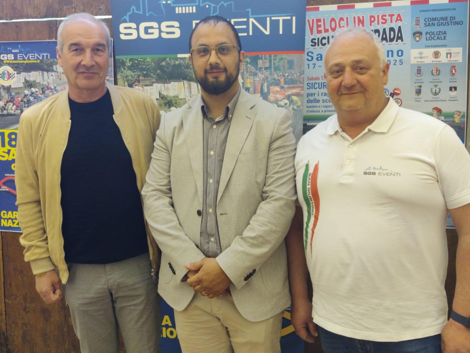 Presentazione della manifestazione “Veloci in pista Sicuri in strada”, al centro il consigliere provinciale Moscioni
