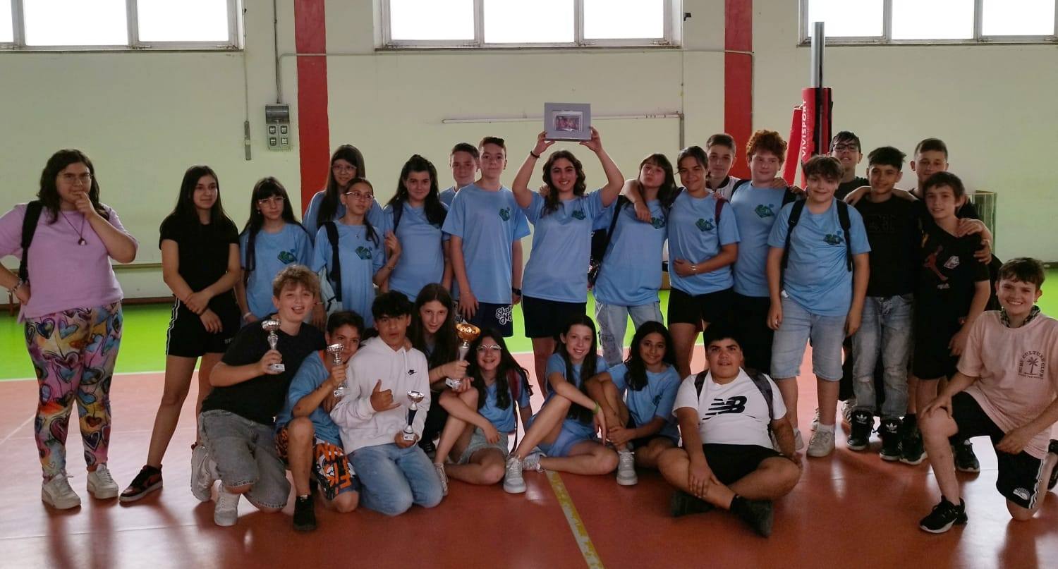 Scuola - “Campioni” in campo, ma soprattutto nella vita