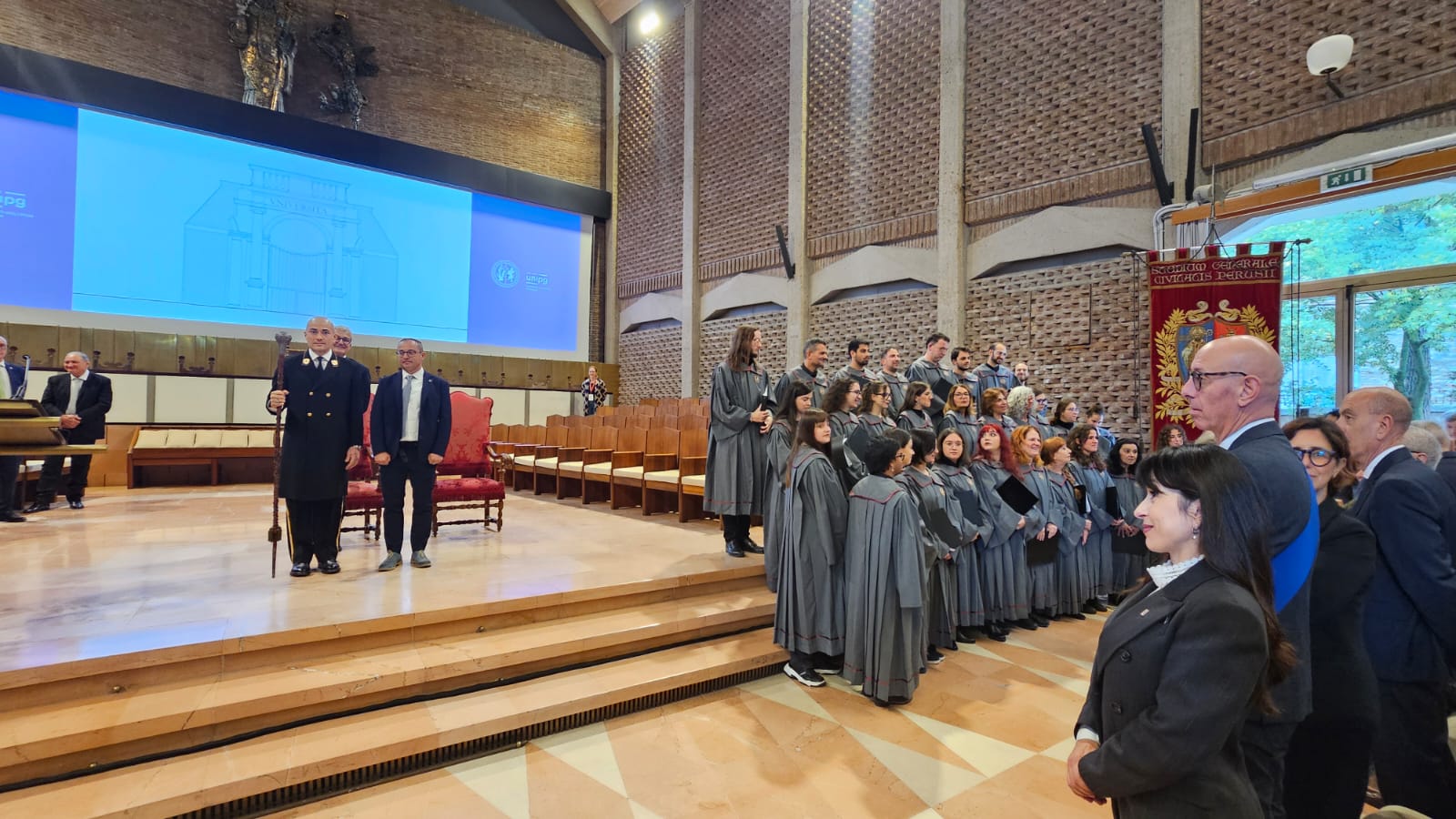 Passaggio di consegne fra i Rettori dell’Università degli Studi di Perugia Passaggio di consegne fra i Rettori dell’Università degli Studi di Perugia