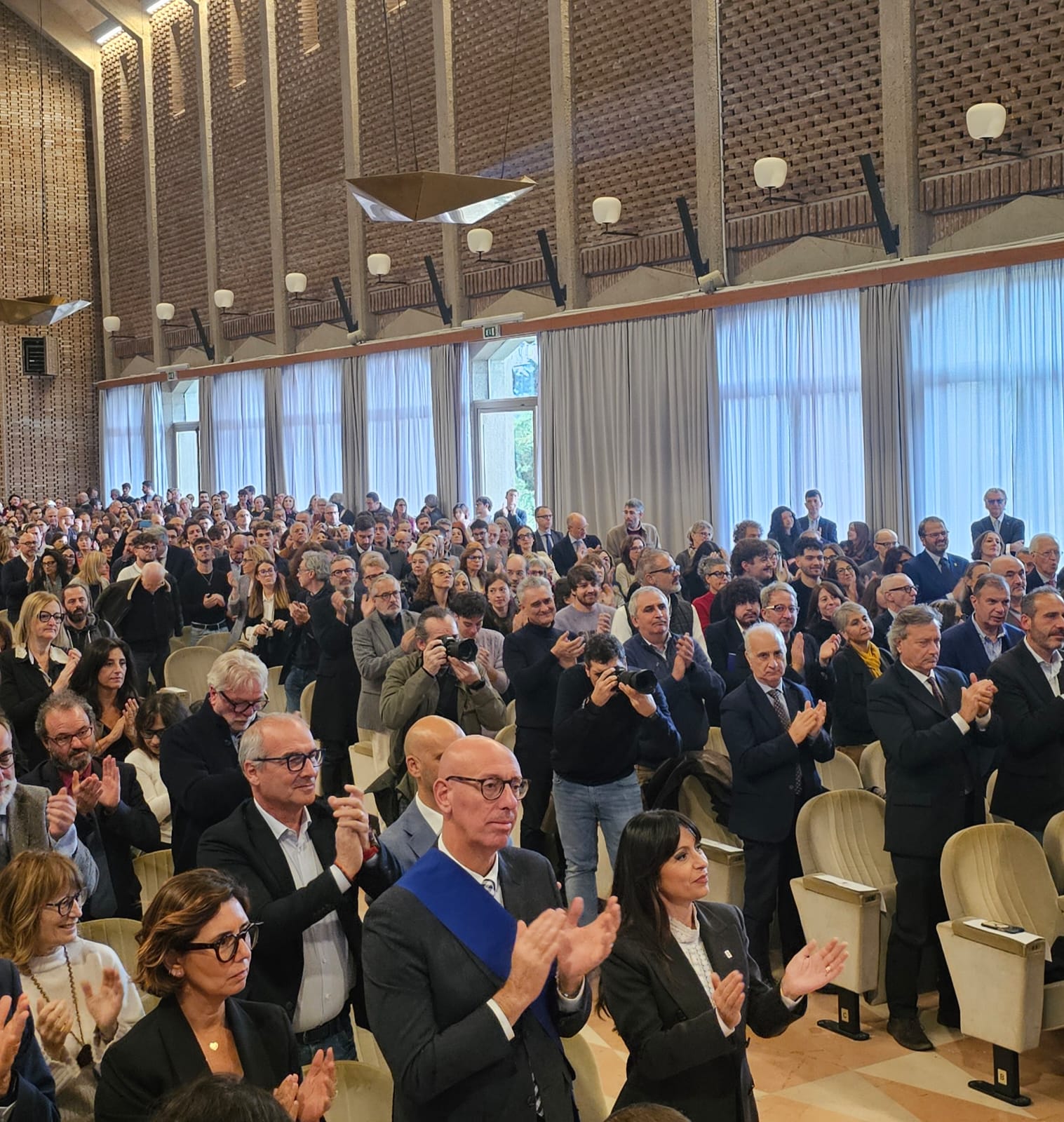 La cerimonia di passaggio di consegne fra i rettori dell'Università degli Studi La cerimonia di passaggio di consegne fra i rettori dell'Università degli Studi