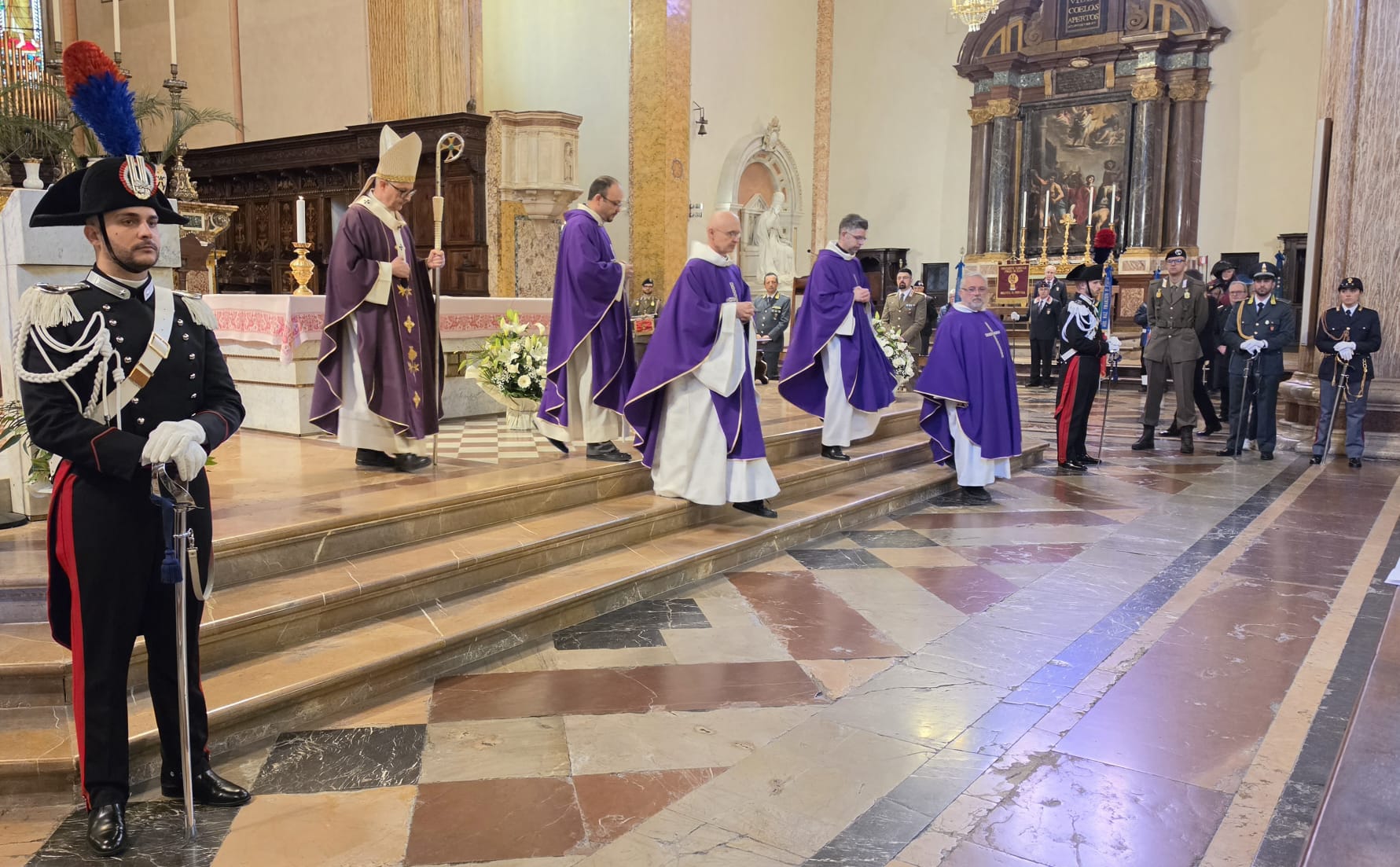 Verso la Pasqua &ndash; Celebrata a Perugia la messa interforze