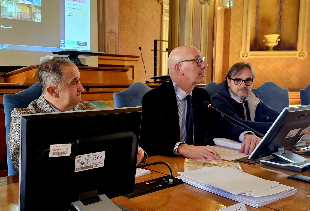 In Provincia &ndash; Il Consiglio approva l&rsquo;ordine del giorno a sostegno di 23 Comuni esclusi dalle strategie territoriali