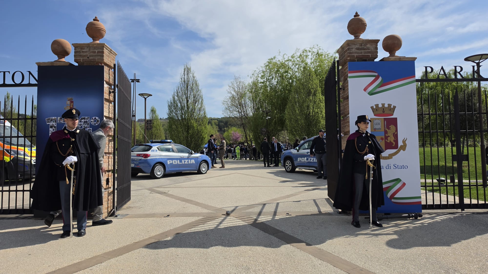 La Polizia di Stato ha celebrato a Perugia  il 174&deg; Anniversario della fondazione