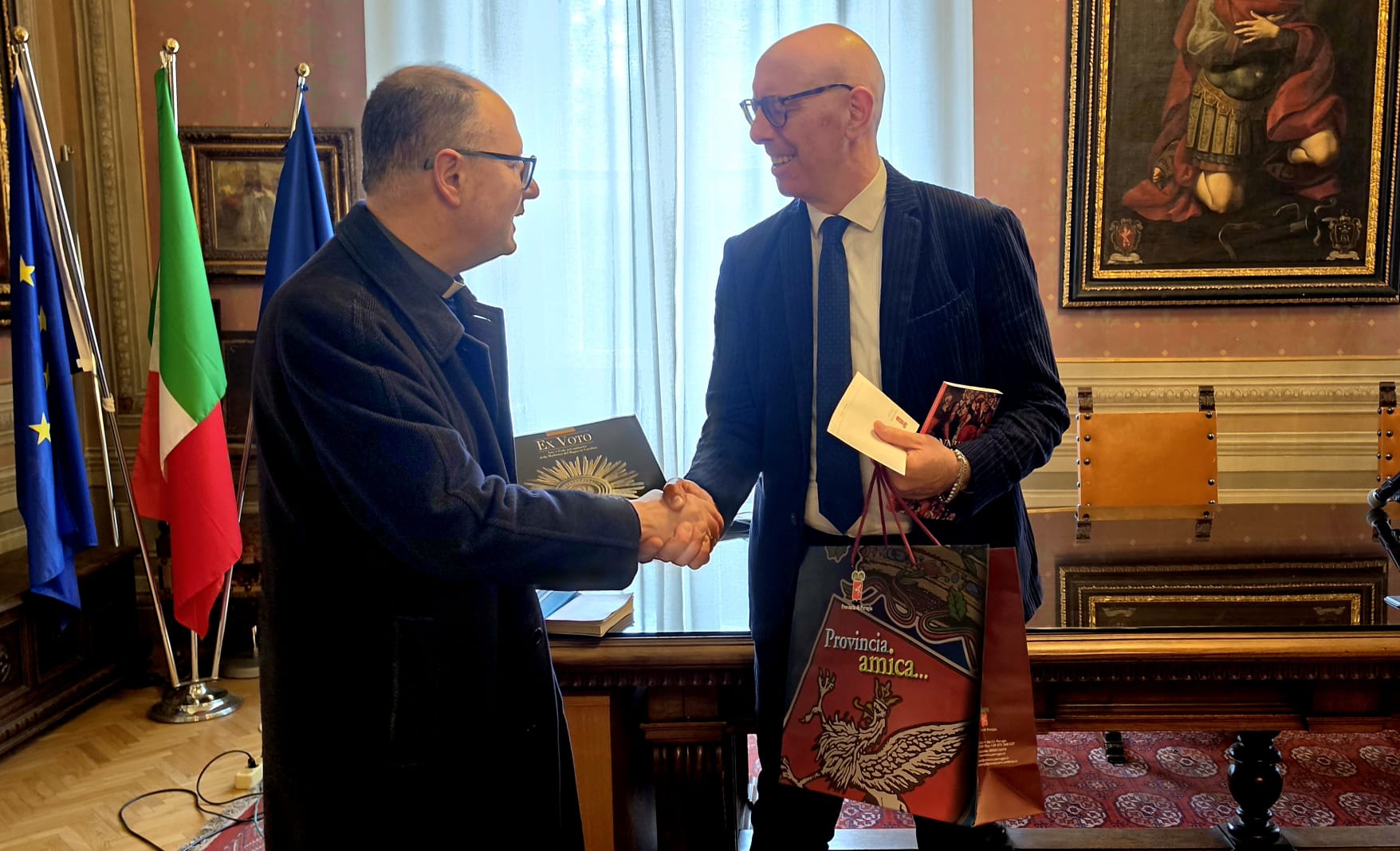 In Provincia la benedizione pasquale, momento di raccoglimento e augurio In Provincia la benedizione pasquale, momento di raccoglimento e augurio