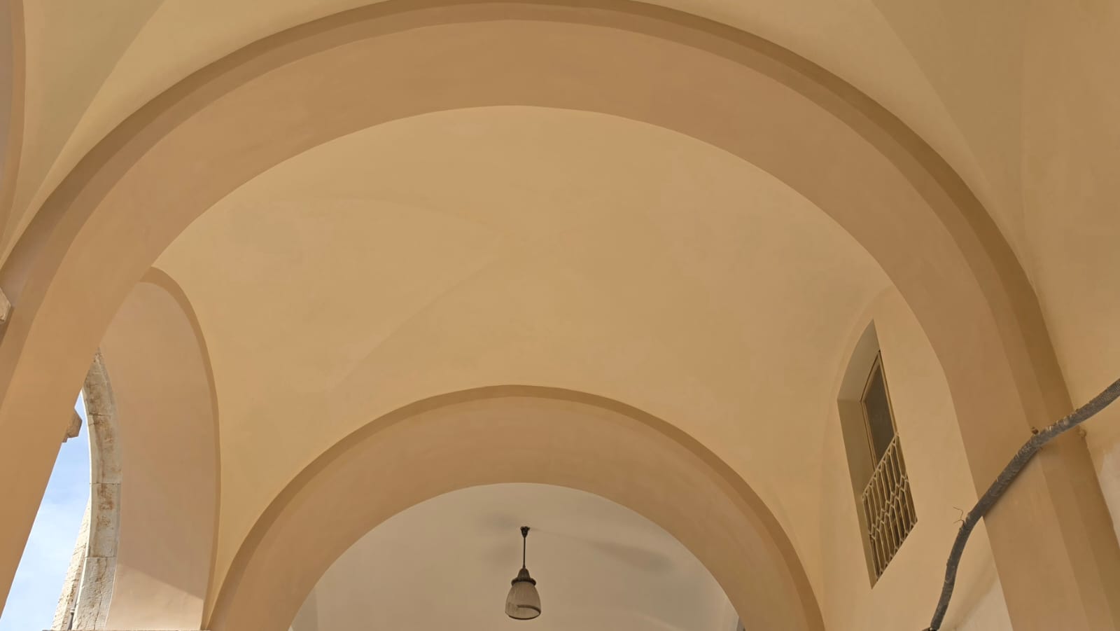 I colori originari del portico