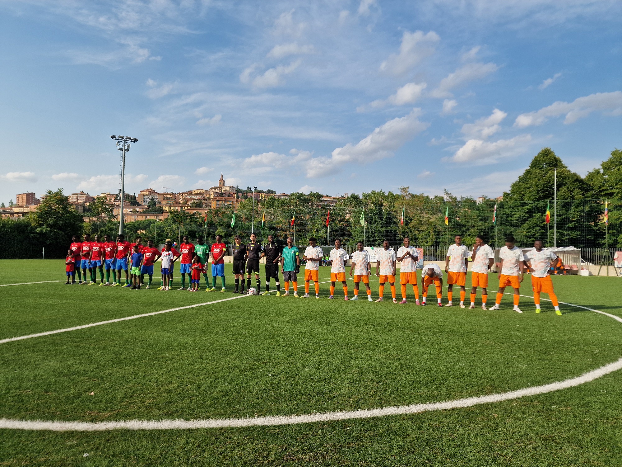 Le due formazioni in finale