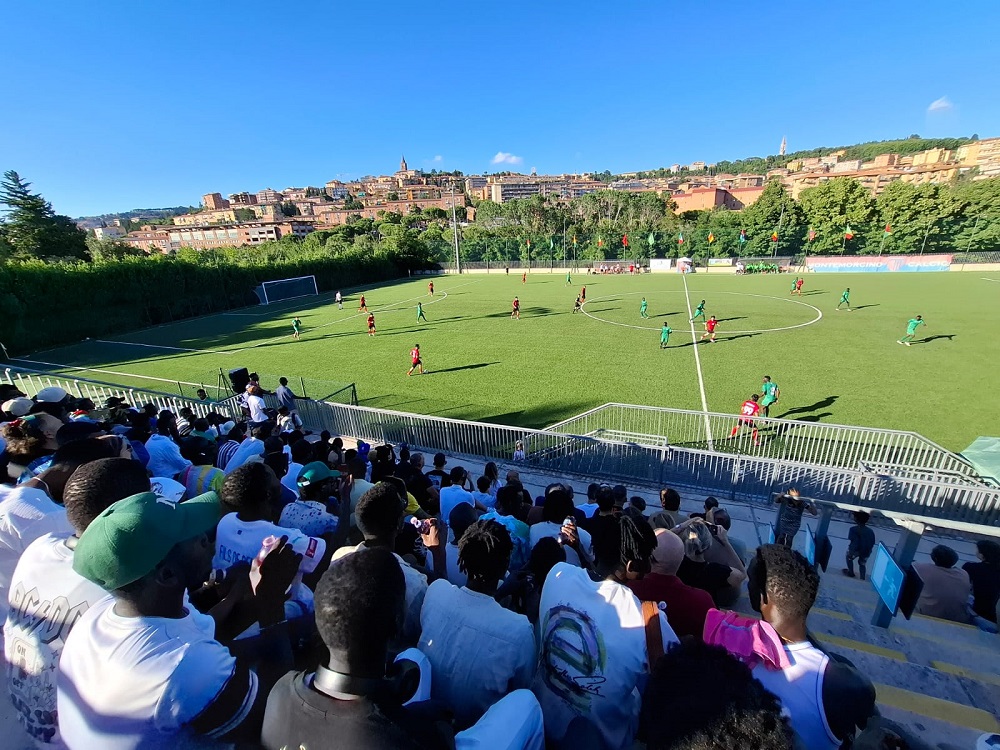 Mondialito per la Pace 2026 -Incontri tra comunità, il torneo si prepara alle fasi finali sempre al Campo Sportivo “Alfio Branda” di Prepo Mondialito per la Pace 2026 -Incontri tra comunità, il torneo si prepara alle fasi finali sempre al Campo Sportivo “Alfio Branda” di Prepo