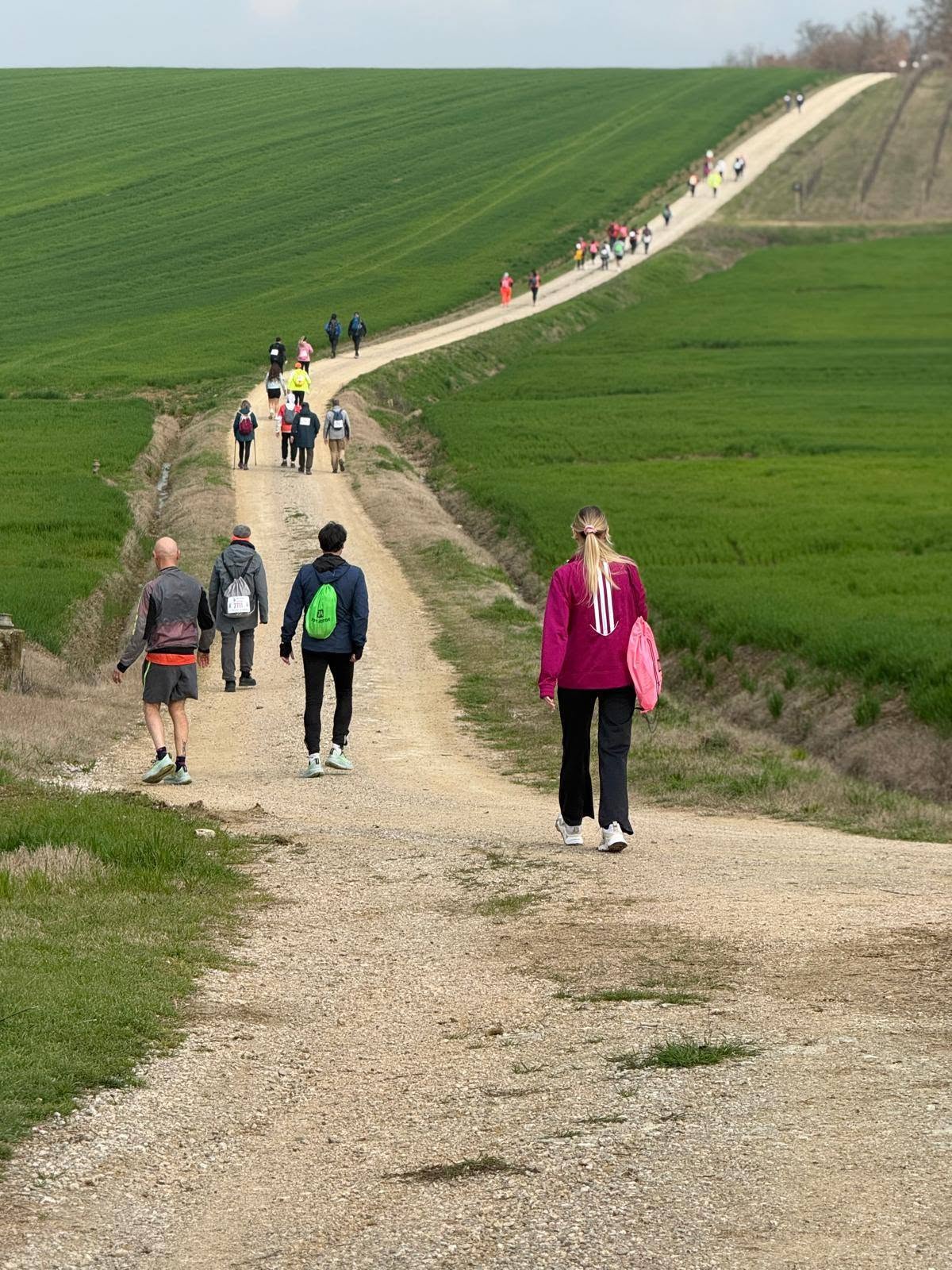 Trekking sulle colline del lago
